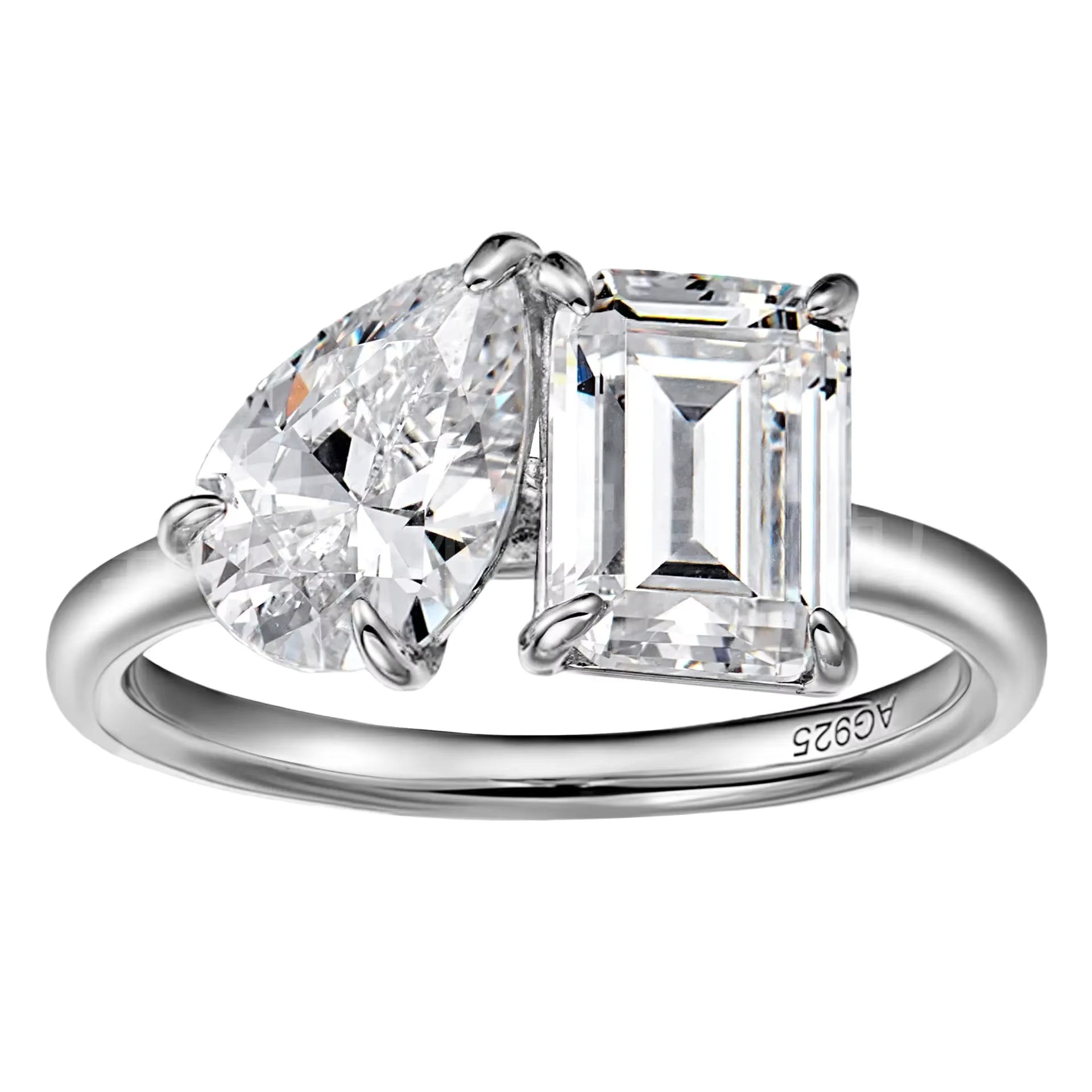 Pear&Emerald Ring