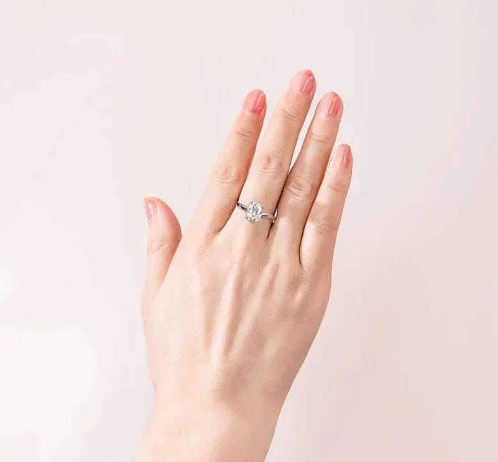 Lewis Oval Moissanite Ring