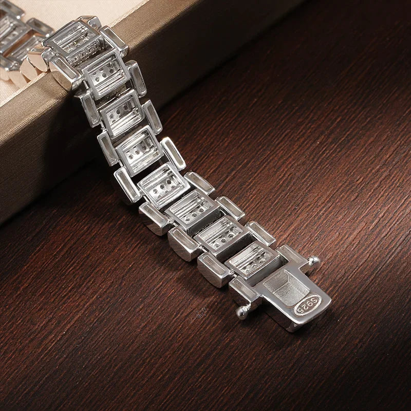 Brise Moissanite Link Bracelet