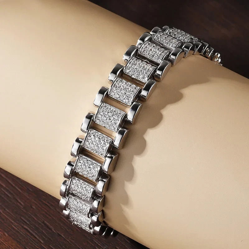 Brise Moissanite Link Bracelet