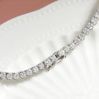Moissanite Graduated Collar Necklace – 3 Prong Setting