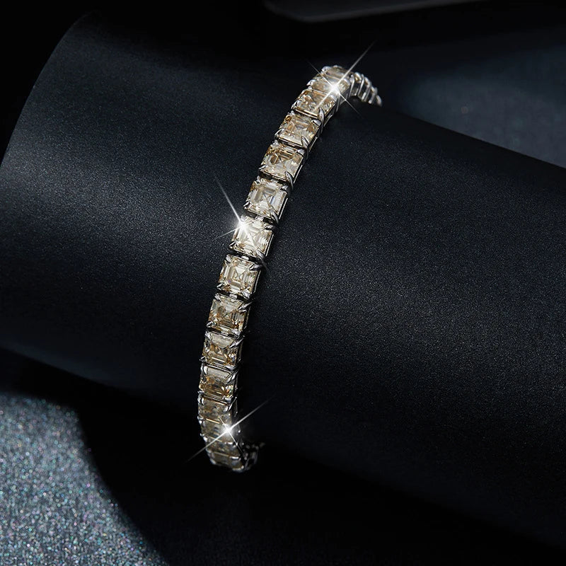Emerald Princess Moissanite Tennis Bracelet